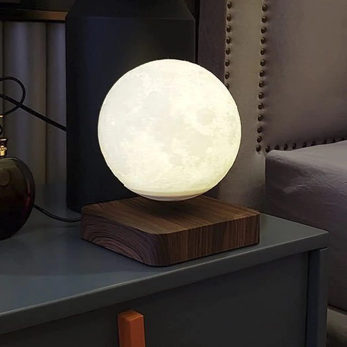 Levitating Moon Lamp